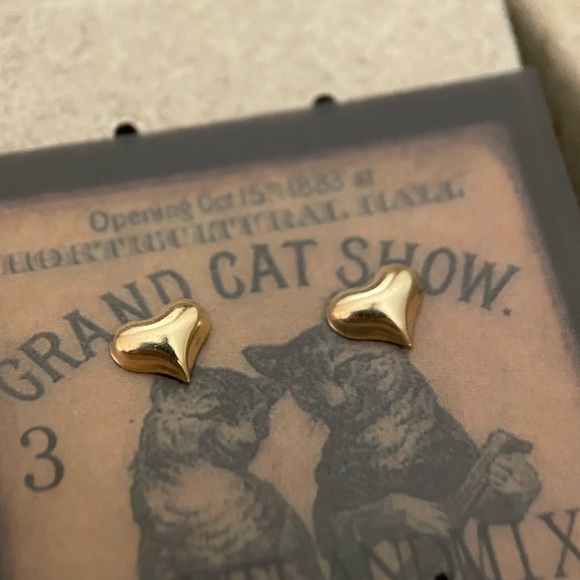 14kt solid yellow gold 3d puffy heart stud earrings super cute!! - Picture 6 of 11